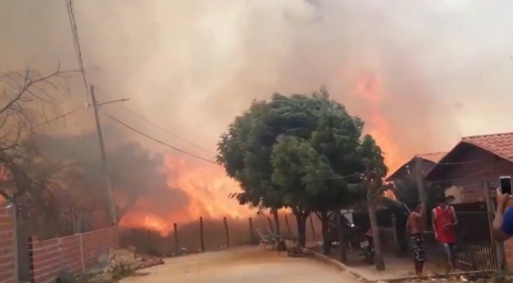 Incêndio de grandes proporções em Angical do Piauí